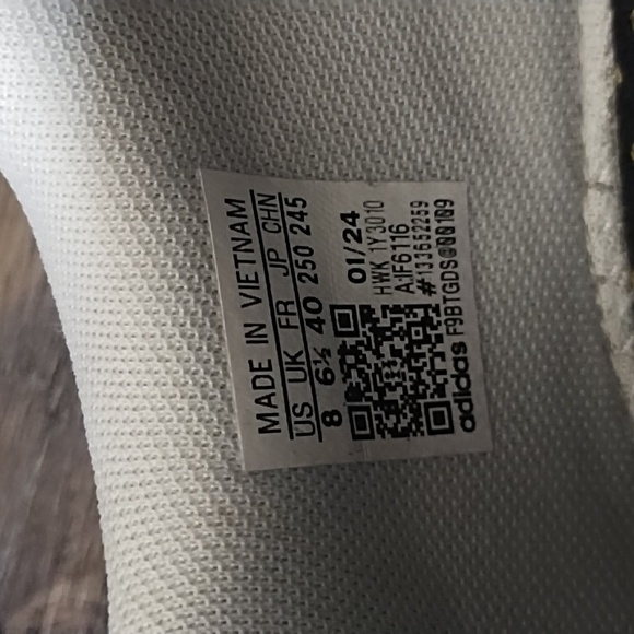 Adidas Women's White and Pink Sneakers - Picture 5 of 5